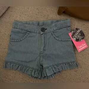 Ruffle butts denim shorts